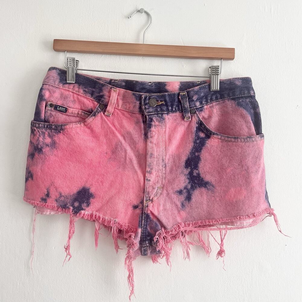 Vintage Lee Pink Tie Dye Shorts